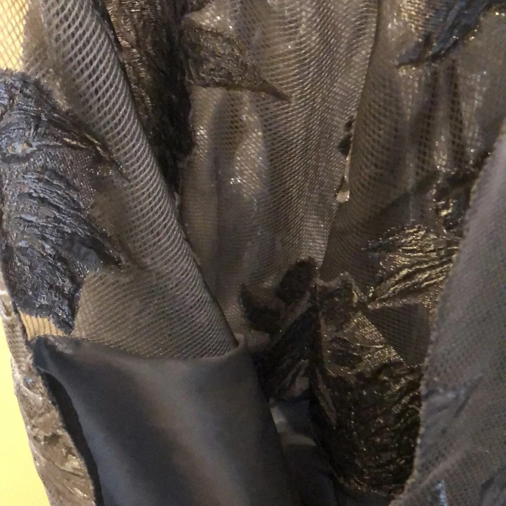 Aidan Mattox Gunmetal Off The Shoulder Silver Floral Detail-Soft Mesh Lined Gown - Picture 5 of 14